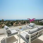 Vila Secluded With Panoramic Sea View